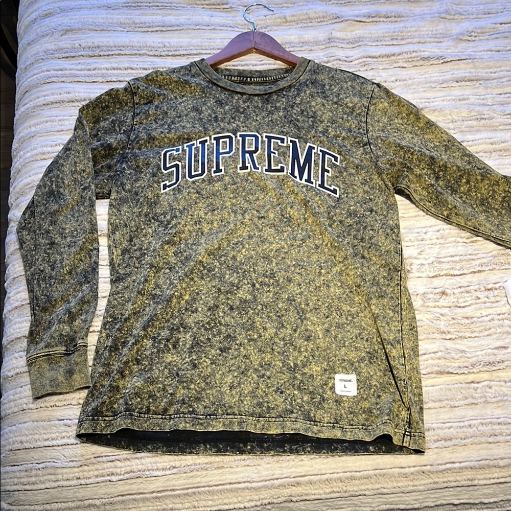Supreme Gold Crewneck Shirt Premium Comfort- Rare Acid Wash